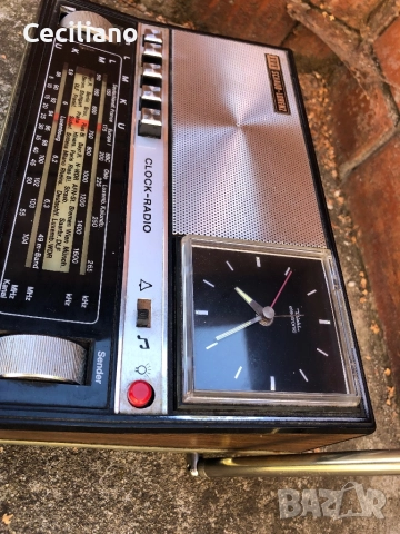 VINTAGE RADIO ITT SCHAUB LORENZ CLOCK RADIO 100 PORTABLE RADIO GERMANY , снимка 6 - Радиокасетофони, транзистори - 51785075