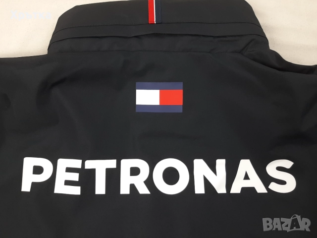Mercedes AMG F1 Team Rain Jacket - Оригинално мъжко яке , снимка 10 - Якета - 52939536