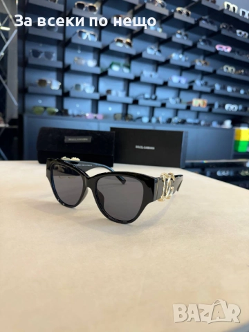 Dolce&Gabbana Черни Слънчеви Очила С UV400 Защита Код SK230