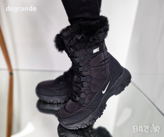 Дамски спортни апрески Nike с вата, снимка 2 - Дамски апрески - 52591054