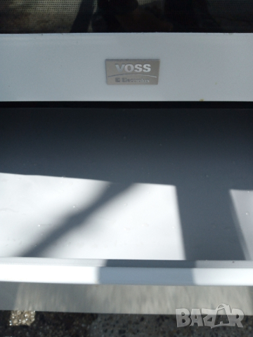 Свободно стояща печка с керамичен плот VOSS Electrolux  60 см широка 2 години гаранция!, снимка 3 - Печки, фурни - 44984599
