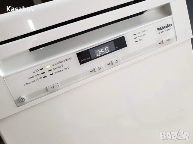 Miele Съдомиялна - 9 Комплекта - Свободностояща - 45см - Тясна, снимка 3 - Съдомиялни - 52888299