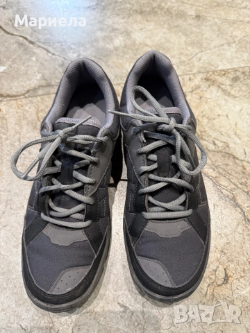 Унисекс обувки,номер 40,цена 7 евро.