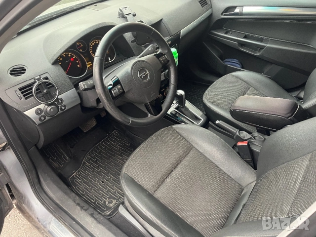 Opel astra h 2007, снимка 8 - Автомобили и джипове - 53486414