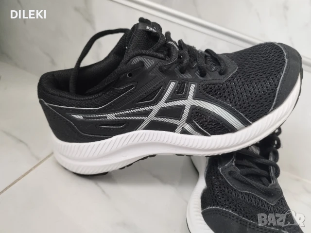 Маратонки Asics