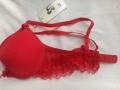 Нов червен сутиен с етикет, снимка 2