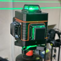 4D Лазерен нивелир с тринога стойка, снимка 1 - Други инструменти - 45511428