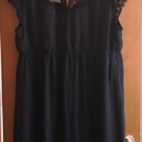 Малка черна рокля в комбинация с дантела, снимка 2 - Рокли - 45777355