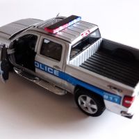 Chevrolet Silverado 2014 Police Pick-Up Truck 1:46, снимка 3 - Колекции - 45295548