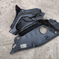 Лява кора под чистачките за Хонда Сивик 8 , снимка 2 - Аксесоари и консумативи - 45435154