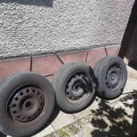 Продавам гуми  Michelin със стоманени джанти , снимка 3 - Гуми и джанти - 45809076