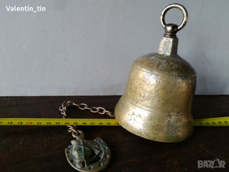 Стара камбана от цветен метал, снимка 1