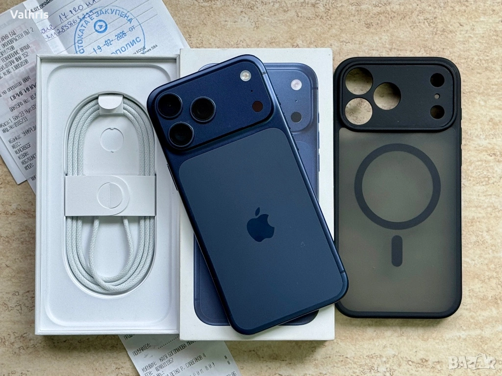 КАТО НОВ! 2г. Гаранция! Apple iPhone 17 Pro Max 256GB Deep Blue, снимка 1