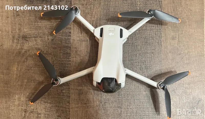 Дрон DJI Mini 3 две дистанционни, снимка 1