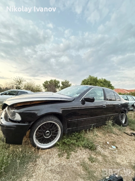 BMW E39 530д 530d 525д 525d 520и 520i на части, снимка 1