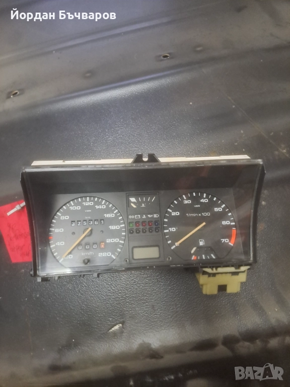 1буксов скоростомер-километраж със обортомер до 220 за VW Golf & Jetta Mk2, снимка 1
