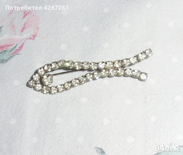 Винтидж брошка риба с кристали, снимка 1