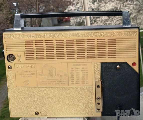 102 🎶 VEF-204 – Ретро радио със съвременно звучене 🎶, снимка 3 - Антикварни и старинни предмети - 54003257