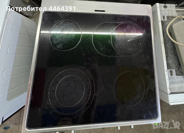 Готварска печка с керамични котлони Gorenje , снимка 6 - Печки, фурни - 53708358