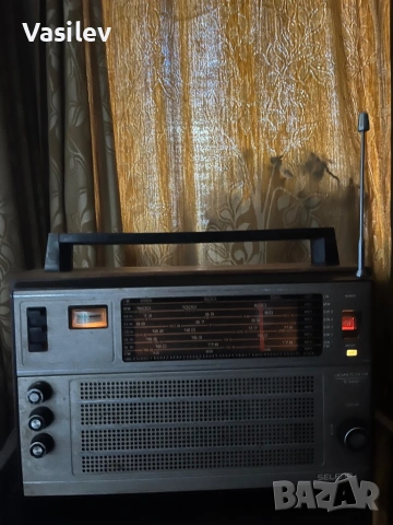 Транзистор СЕЛЕНА В- 216, снимка 2 - Радиокасетофони, транзистори - 53510353