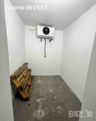 Индустриален имот със складови и хладилни помещения, снимка 5 - Производствени сгради - 53189573