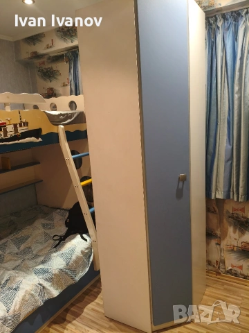 Детско двуетажно легло, ъглов гардероб и бюро с подвижна поставка за компютър, снимка 5 - Спални и легла - 53734960