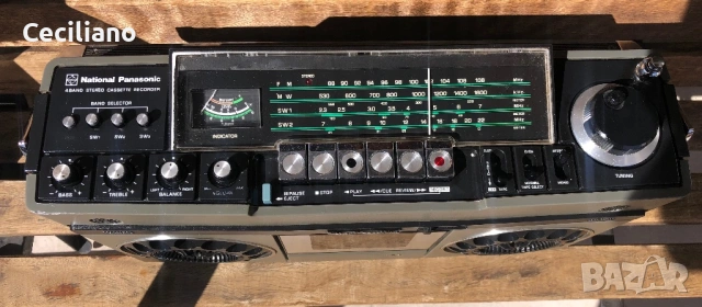 Радиокасетофон National Panasonic RS-466 (Japan-1975) Много хубав звук!, снимка 2 - Радиокасетофони, транзистори - 53815419