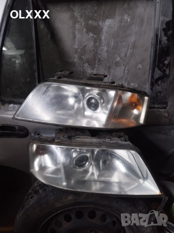 Фар Ляв и Десен Audi A6