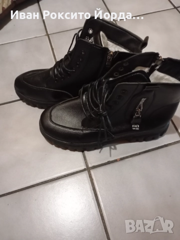 Боти, снимка 2 - Дамски боти - 52642242