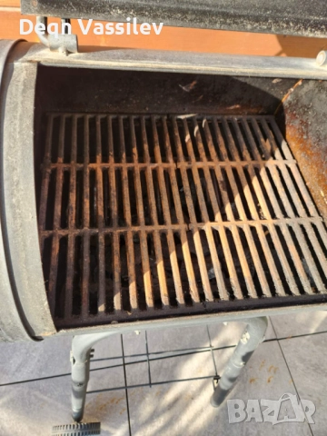 Продавам градинско барбекю Char-Griller Patio, снимка 2 - Барбекюта - 52844066