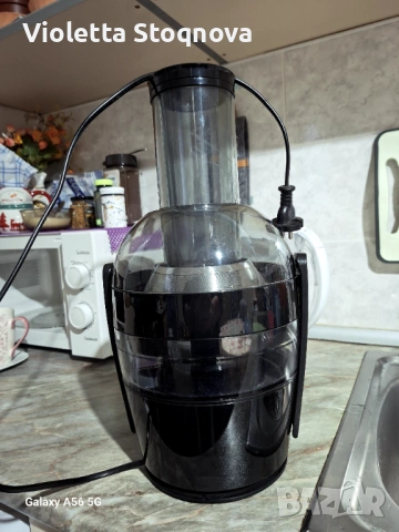 Сокоизтисквачка малко използвана, като нова.