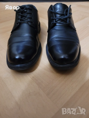 Официални кожени обувки 38 номер