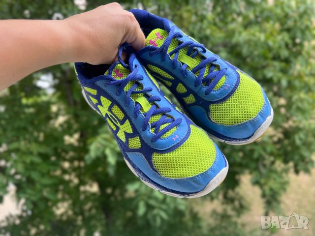 Under Armour Grade School Micro G Engage Running -- номер 38.5, снимка 3 - Маратонки - 46663408