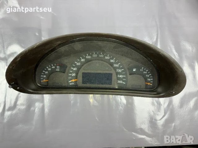 Километраж за Мерцедес Mercedes-benz W203 A2035401347