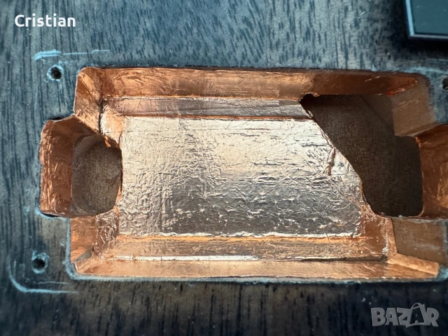 Luthier Custom Les Paul Tribute – Seymour Duncan JB/Jazz, Bigsby, Roasted Maple, снимка 9 - Китари - 53637803