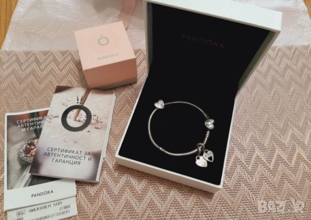 Pandora оригинална гривна , снимка 1 - Гривни - 46395968