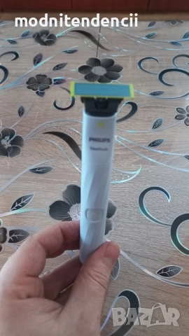Philips OneBlade First Shave, снимка 2 - Други - 52960700