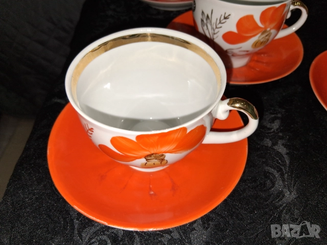 Руски сервиз за чай, снимка 3 - Антикварни и старинни предмети - 51774710