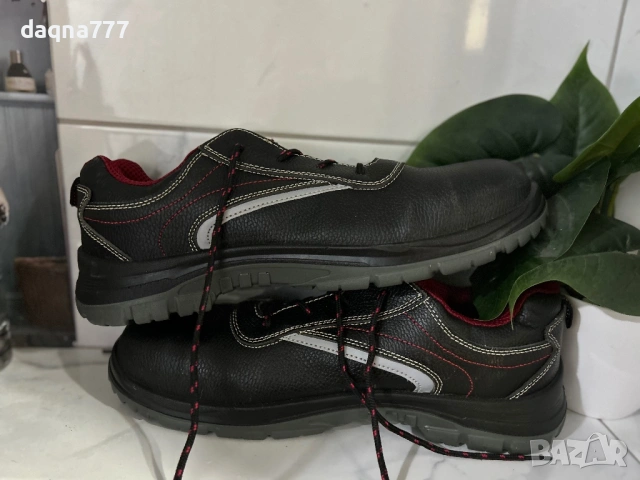 Работни обувки телешка кожа номер 49 Германия, снимка 2 - Ежедневни обувки - 53307012