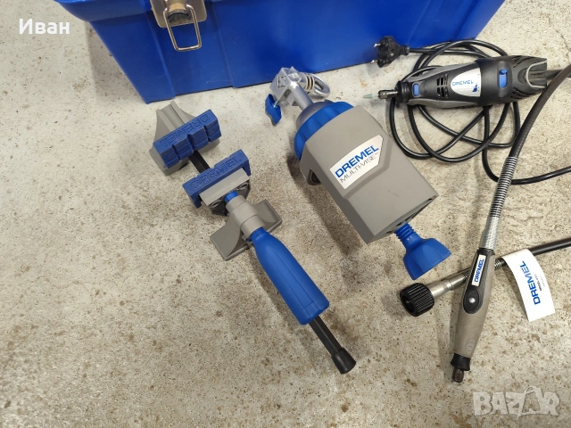 Комплект на мултишлайф DREMEL 300 с куфар и аксесоари, снимка 11 - Куфари с инструменти - 53750040