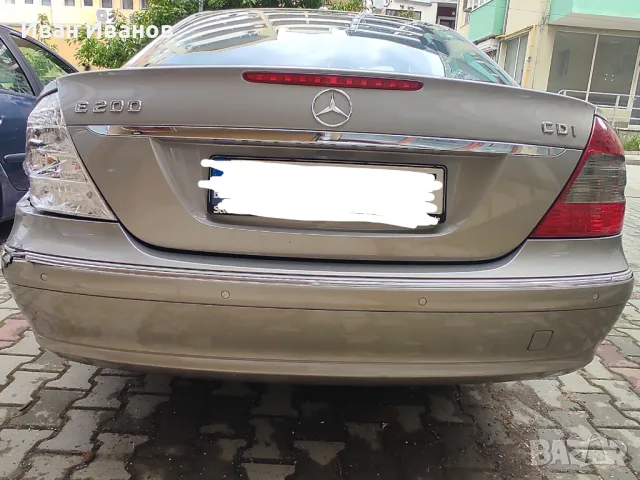 Задна броня за Mercedes W211 facelift, снимка 1 - Части - 49258985