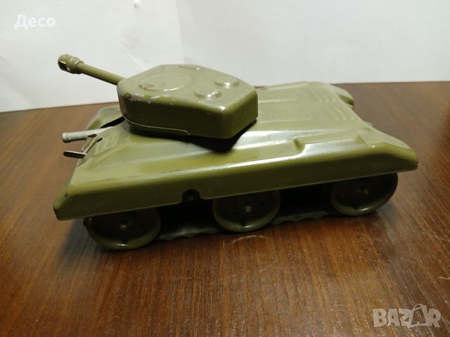 Стара ламаринена играчка танк Чехословакия., снимка 1 - Колекции - 46319371