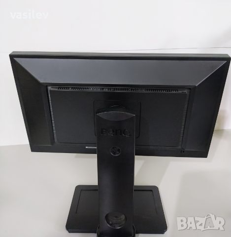 Монитор BenQ BL2410PT 24" - DisplayPort, DVI, VGA, USB, снимка 3 - Монитори - 46343134