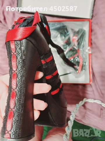 Готически обувки в черен цвят от Demonia, снимка 11 - Дамски обувки на ток - 51884836