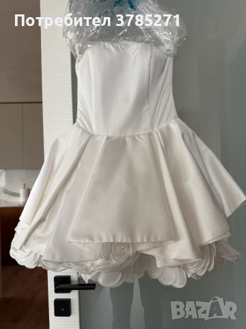 Рокля (бяла) , снимка 6 - Рокли - 53886827