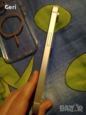 Продава,бартер НОВ Iphone 16e, снимка 6 - Apple iPhone - 53300708