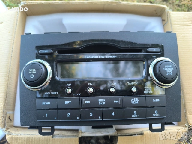 Продавам оригинален радио тунер за Хонда ЦРВ 3 