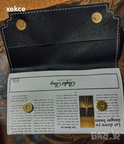 Дамска чанта имитация на вестник , снимка 3 - Чанти - 53795792