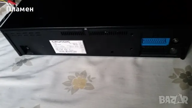 Видео Grundig GV 7300 SV, снимка 3 - Плейъри, домашно кино, прожектори - 49522286