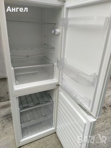 хладилник с фризер , снимка 3 - Хладилници - 45332220